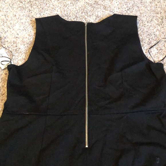 LBD - Picture 6 of 6